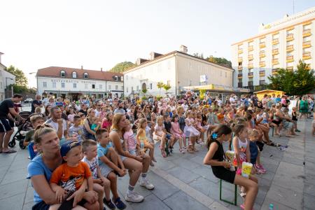 Škratek Prijateljček (17)